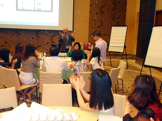 Handling Objection & Negotiation Skills - Sanofi Hyatt Resort, 04.03.2015)